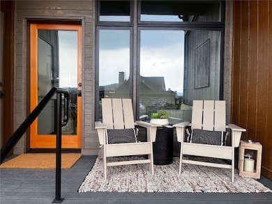 Deck and sitting area