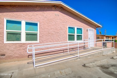 128 N Valencia Place unit A, El Paso, TX 79905 - photo 2