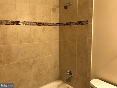 1831 Central Place NE unit B, Washington, DC 20002 - photo 6