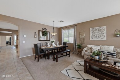 Augusta_Ave05