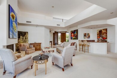 007_Living Room