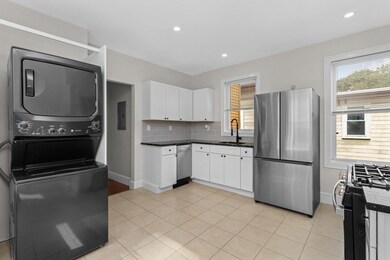 7 Elm St unit 2, Dorchester, MA 02122 - photo 3