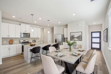 18616 Hillswood Dr, Montgomery, TX 77316 - photo 3