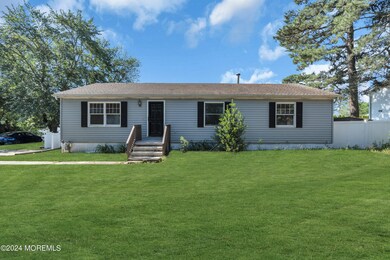 1640 Commonwealth Blvd, Toms River, NJ 08757 - photo 4