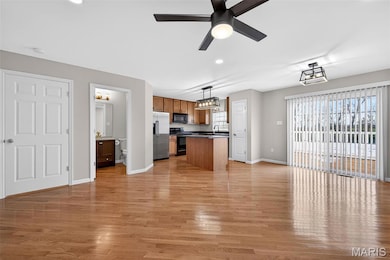 373 Montclair Tower Dr, Saint Charles, MO 63303 - photo 7