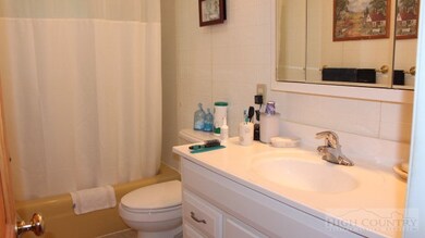 193 Jakes Mountain Rd, Deep Gap, NC 28618 - photo 6