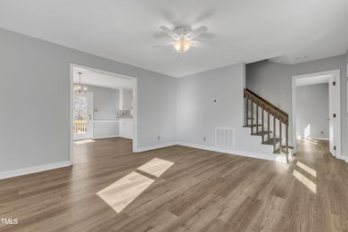 612 MR-Living Room