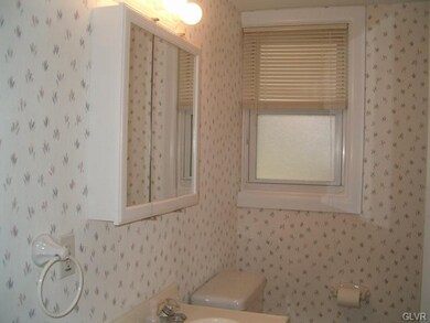5 E Martin St unit 13, Allentown, PA 18103 - photo 6