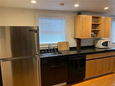 28 Broadway unit A, Newport, RI 02840 - photo 5