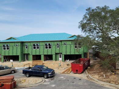 22954 Ann Miller - 3BR Balcony View