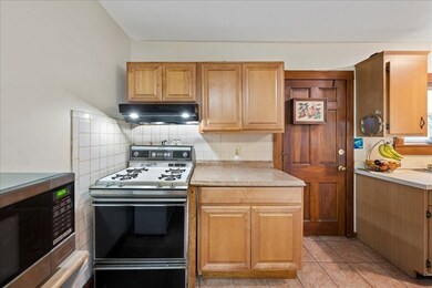 106 Flint St, Lynn, MA 01905 - photo 6