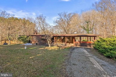 11948 Simpson Rd, Clarksville, MD 21029 - photo 2