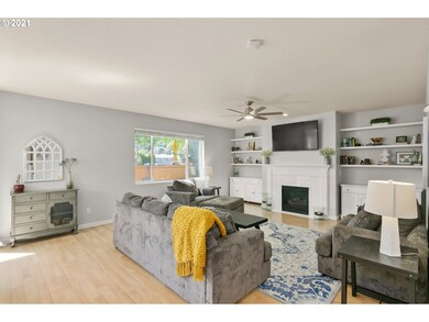 970 SW 20th Way, Troutdale, OR 97060 - photo 4