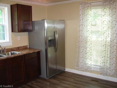 2007 Craven St, Ramseur, NC 27316 - photo 6