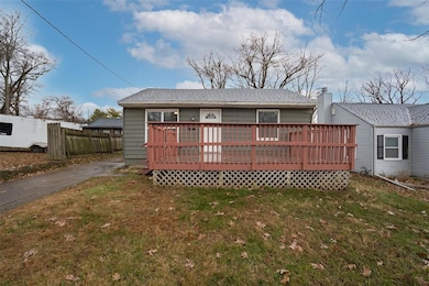 2413 Adams Ave, Des Moines, IA 50310 - photo 2