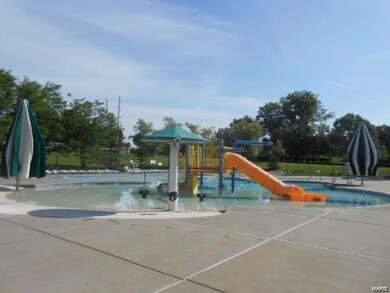 1 of the 3 pools w lots of amenities for little to