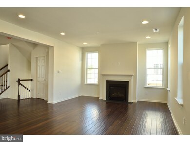 212 Coral Dr unit N2, Claymont, DE 19703 - photo 4