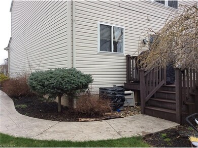 Walk way to Deck