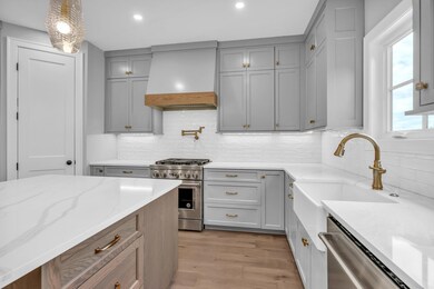 Walk-in pantry