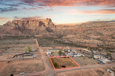 920 Elm St, Hildale, UT 84784 - photo 7