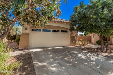 17102 W Saguaro Ln, Surprise, AZ 85388 - photo 3