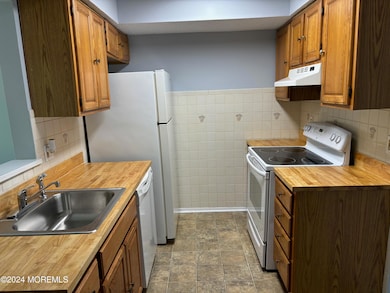 3 Carribean Ct unit 5B, Barnegat, NJ 08005 - photo 7