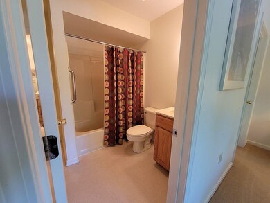 227 Main St unit 203, Lincoln, NH 03251 - photo 6