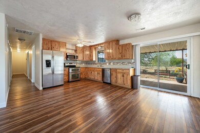 6.Dining + Kitchen