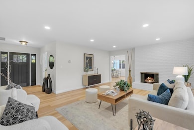 905 Spencer Way, Los Altos, CA 94024 - photo 6