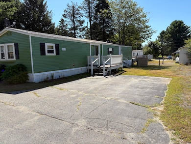 221 Kelley Mobile Homes Park, Millinocket, ME 04462 - photo 3