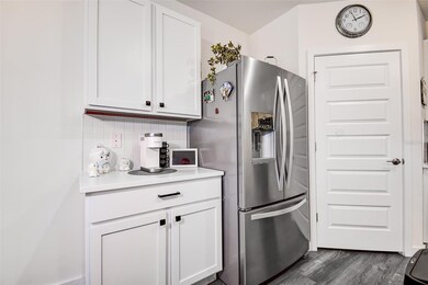 31871 Treasure Dock Isle, Zephyrhills, FL 33545 - photo 5