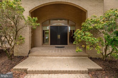 8905 Potomac Station Ln, Potomac, MD 20854 - photo 2