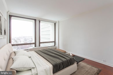 Society Hill Towers unit 9HN, Philadelphia, PA 19106 - photo 5