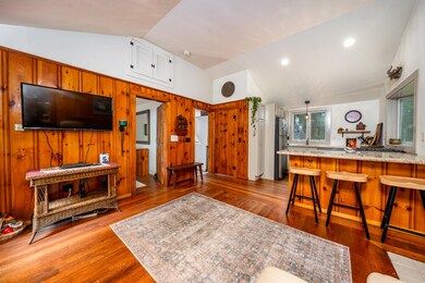 livroom3