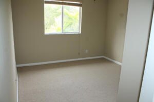 2333 Center Stone Ln, Riviera Beach, FL 33404 - photo 6