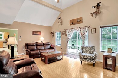 302 Doe Run Rd, Inwood, WV 25428 - photo 4