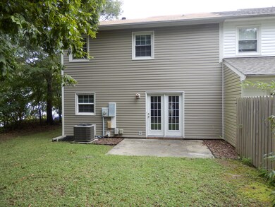 315 Bracken Place, Jacksonville, NC 28540 - photo 3