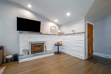 3386 Leighton Rd-2