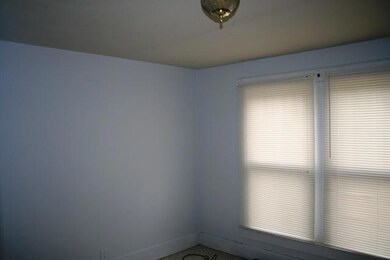 310 S Spring St, Manchester, TN 37355 - photo 5