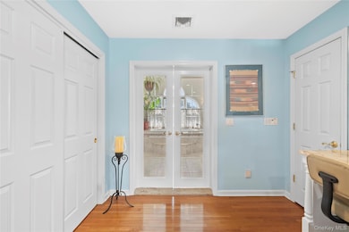 407 17th St, West Babylon, NY 11704 - photo 6