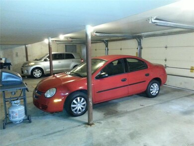 813 Main St unit 3, Bethlehem, PA 18018 - photo 5