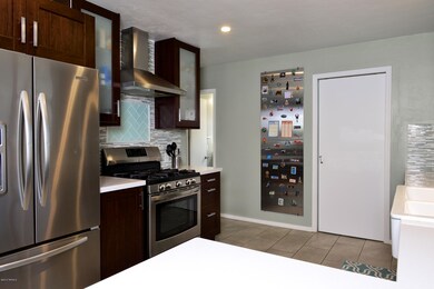 Kitchen 4
