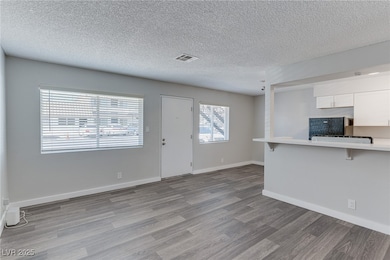 5001 Obannon Dr unit A-O, Las Vegas, NV 89146 - photo 7