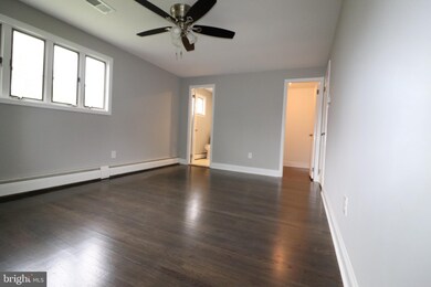 112 N Tamenend Ave, Doylestown, PA 18901 - photo 5