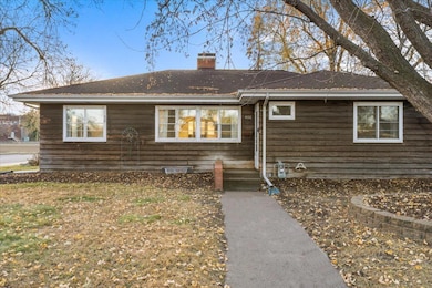 406 2nd St N, Bayport, MN 55003 - photo 6