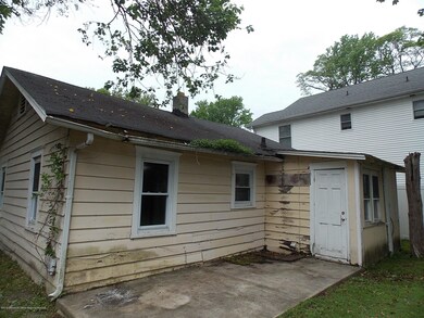 135 Anelve Ave, Neptune, NJ 07753 - photo 4