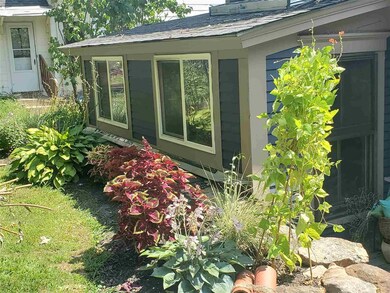 564 Central St, Franklin, NH 03235 - photo 5