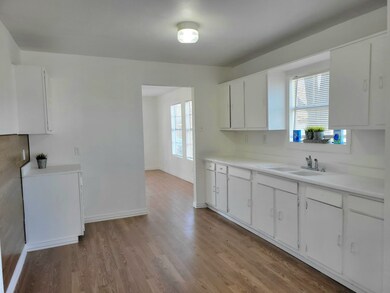 13517 Utica St, Houston, TX 77015 - photo 4