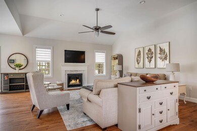 7 Falling Leaf Dr, Londonderry, NH 03053 - photo 5