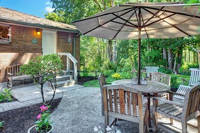 2723 74th Ave SE, Mercer Island, WA 98040 - photo 5